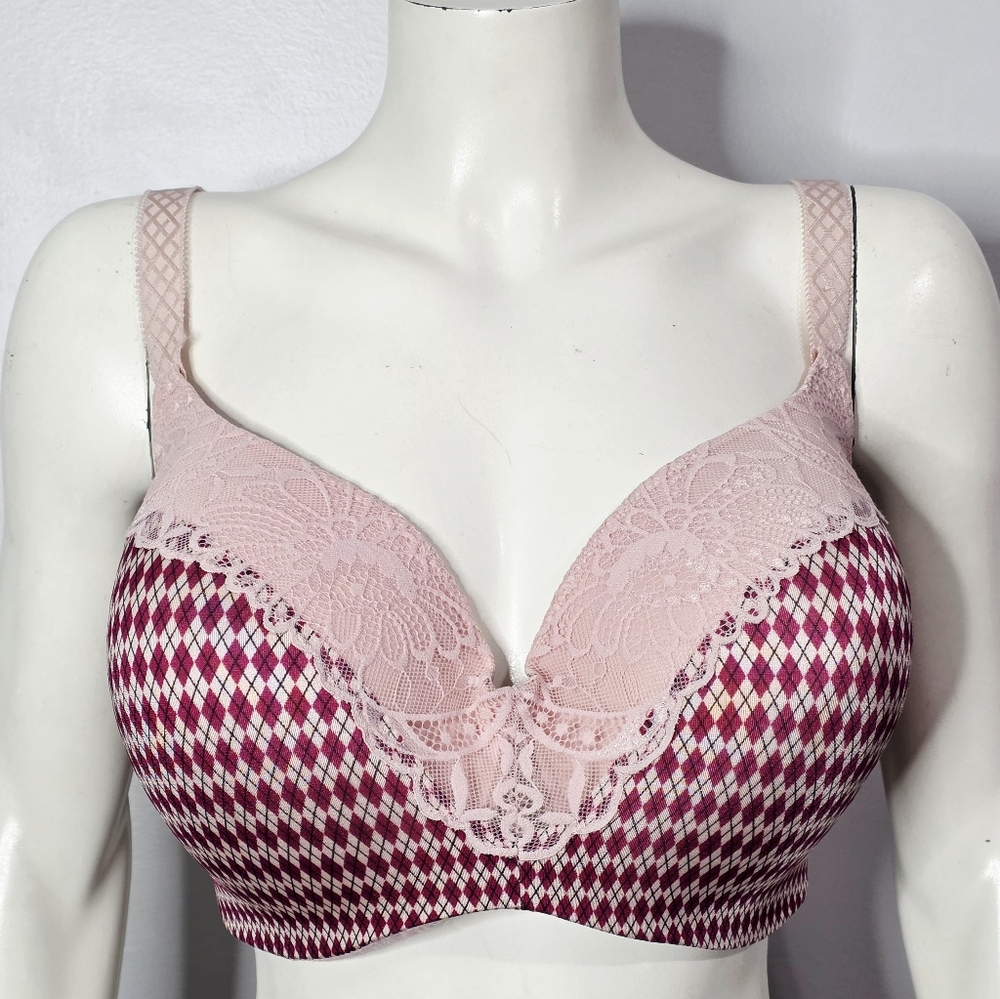 Deesse Bra 38H Pink and Burgundy Harlequin Print Lace Bra